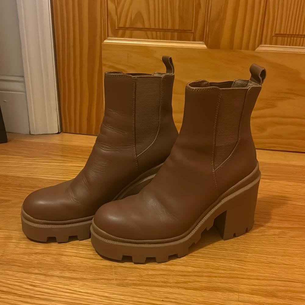 Steve Madden Platform Boots